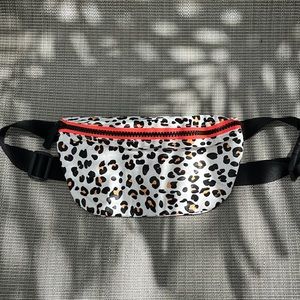 Aloha Collection Hip Pack